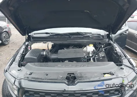 2022 Ram 1500 Big Horn 4X4 5'7 Box from USA, damaged, VIN 1C6RRFFG9NN427084